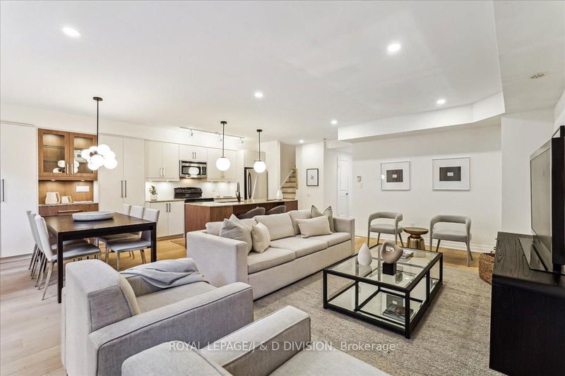 home for sale on 365B Roehampton Avenue