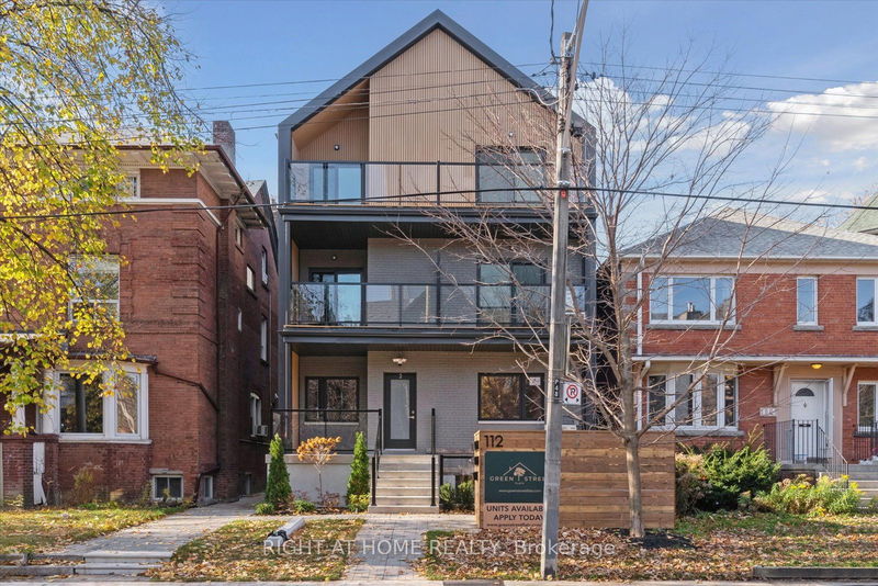 home for lease on 4-112 Walmer Road