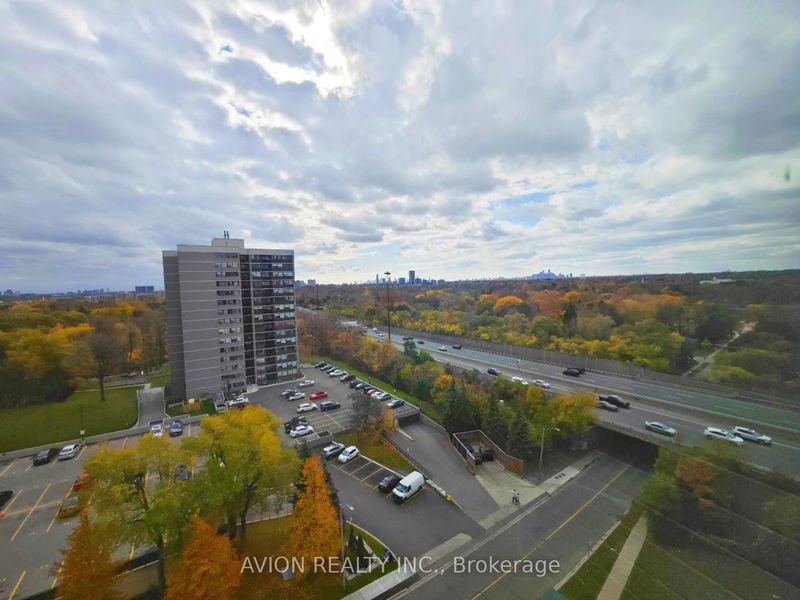 Unit Ph 107 — 18 Valley Woods Rd, Toronto - Parkwoods-Donalda image-0-0