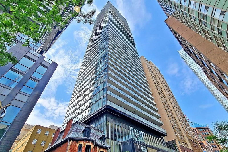 15 Grenville St #1711, Toronto, Ontario (MLS C10433419)