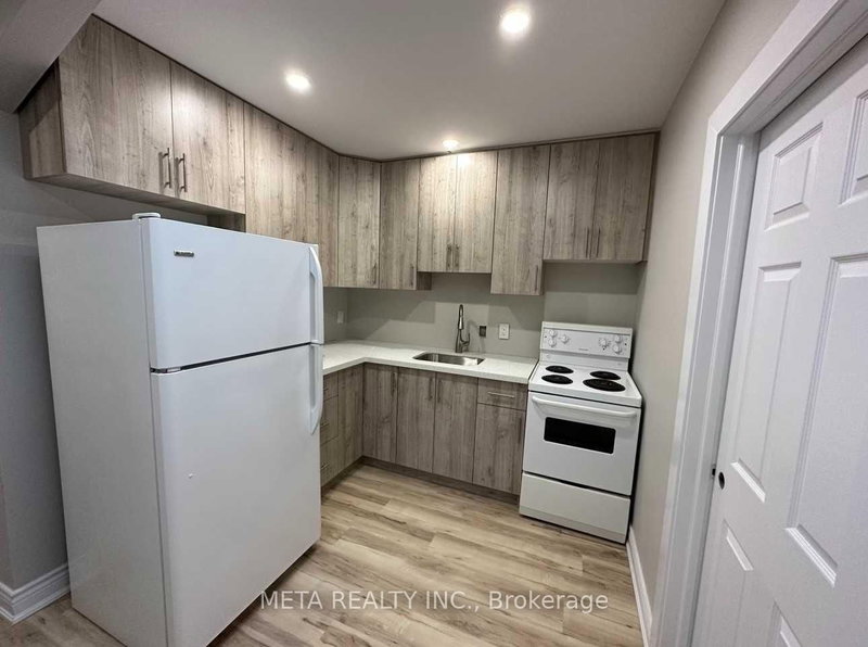 2B - 1639 Eglinton Ave W, Toronto, M6E 2H1 | Image 2