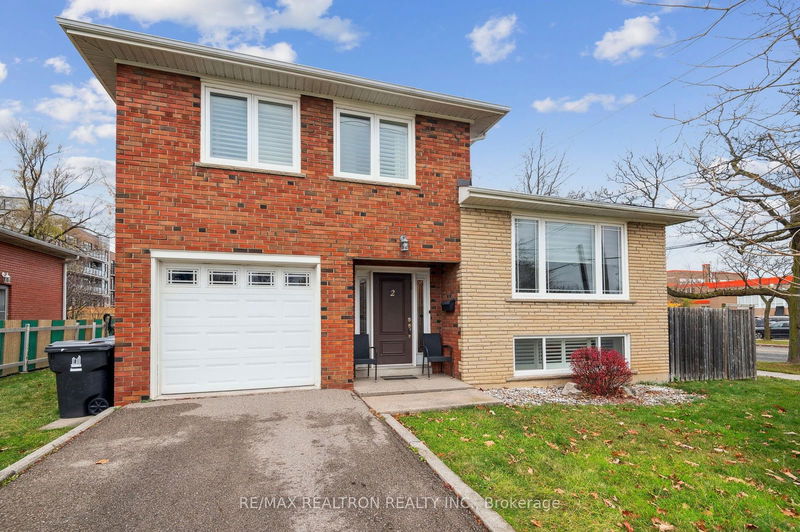 home for sale on 2 Norcross Road