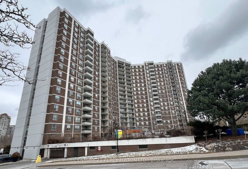home for sale on 1010-20 Edgecliffe Gfwy