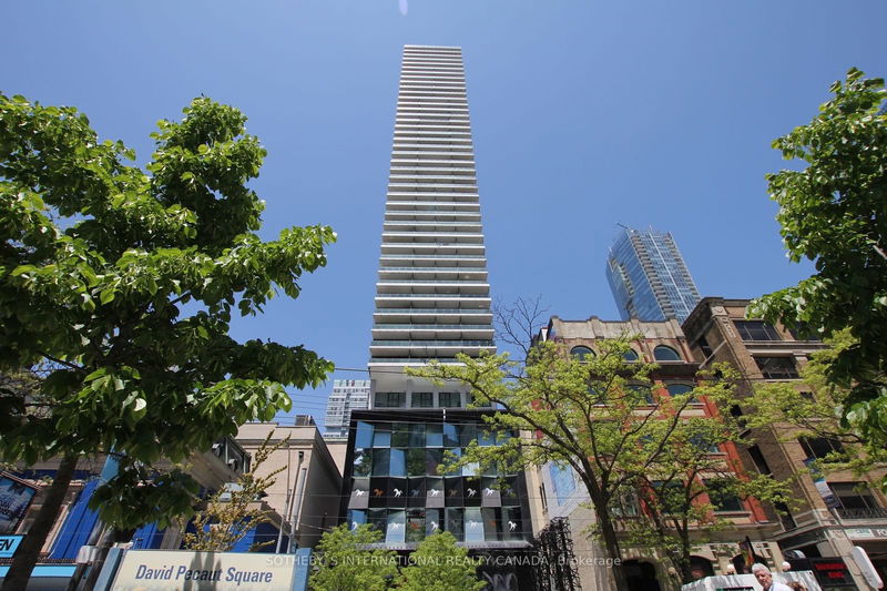 224 King Street West St W #1907, Toronto, Ontario (MLS C10441459)