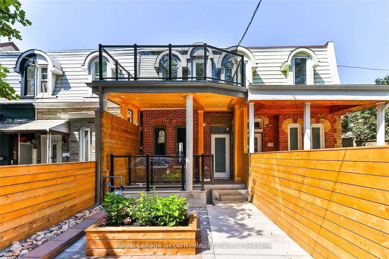 home for lease on Lower-136 Markham Street