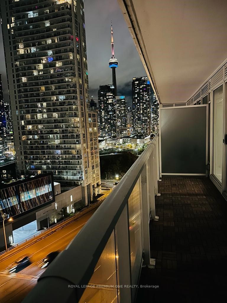 Condo for lease at 1708-17 Bathurst Street, Toronto, Waterfront Communities C1, M5V 0N1 - MLS: C10441927