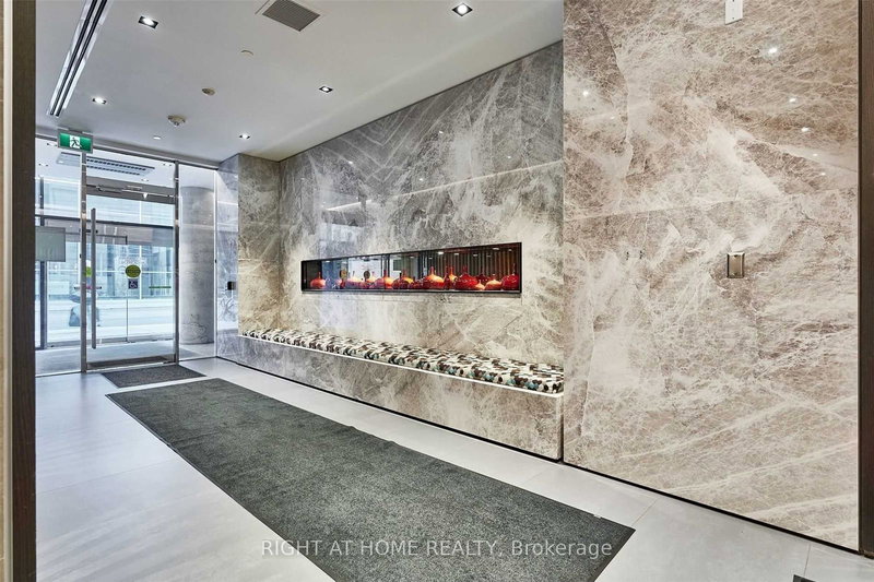 1716 - 215 Queen St W, Toronto, M5V 0P5 | Image 2