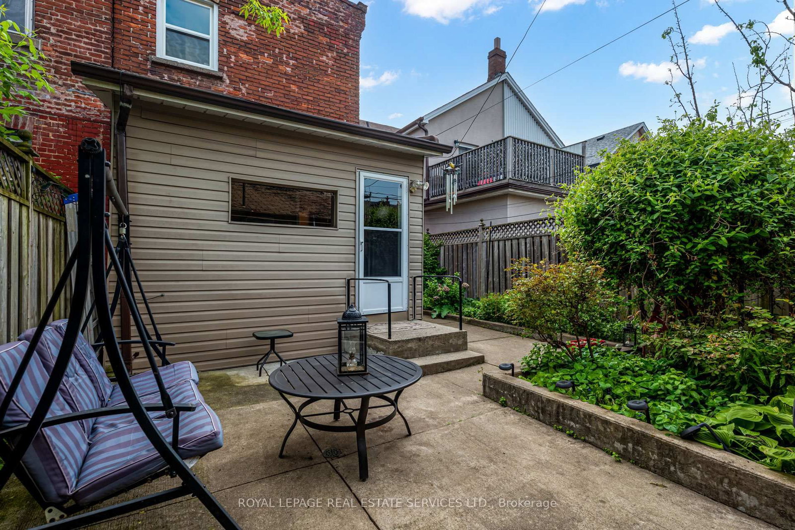 Listing Image 37