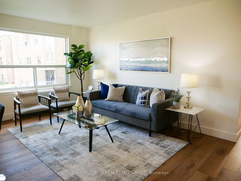 9 - 6 Wingreen Crt, Toronto, M3B 1B9 | Image 2