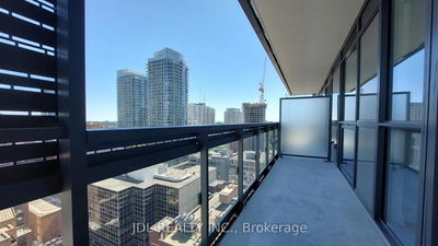 Unit 1601 — 39 Roehampton Ave, Toronto - Mount Pleasant West image-0-3