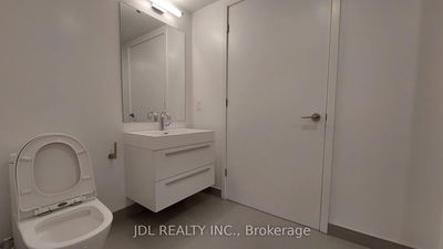 Unit 1601 — 39 Roehampton Ave, Toronto - Mount Pleasant West image-0-4