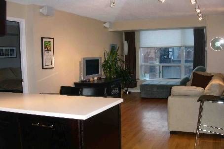 516 - 109 Front St E, Toronto, M5A4P7 | Image 2