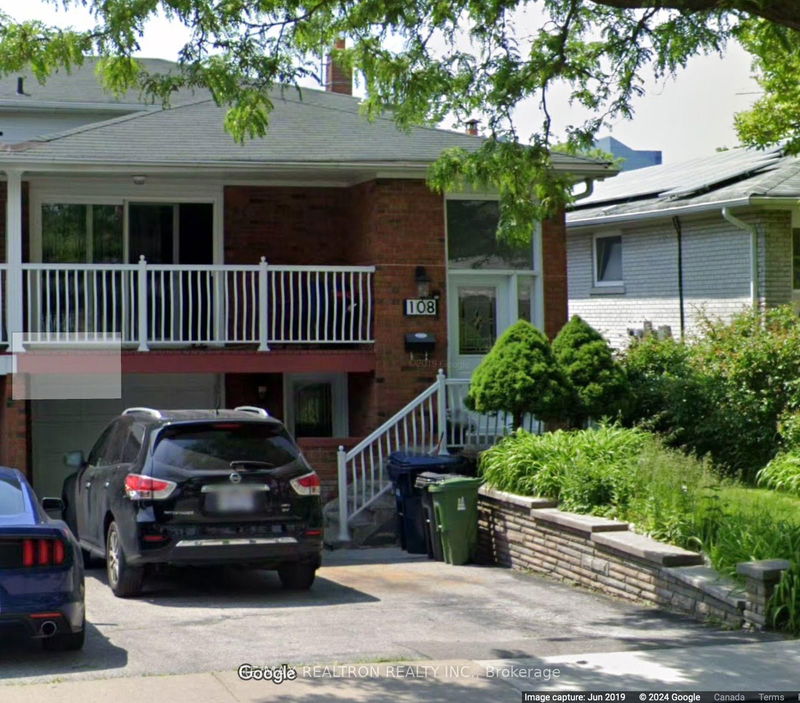 home for lease on 108 Pindar Crescent