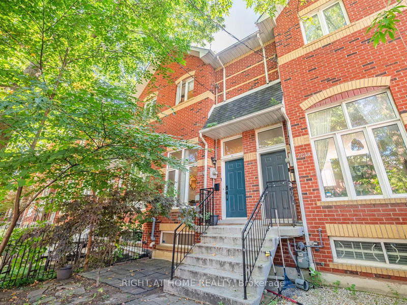 home for lease on 252B Berkeley Street