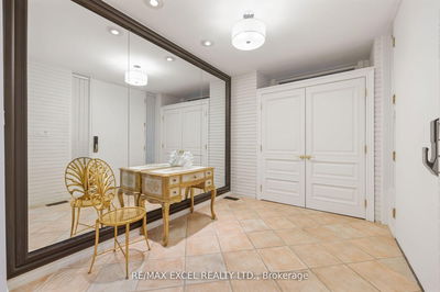 62 Wimpole Dr, Toronto - St. Andrew-Windfields image-0-4