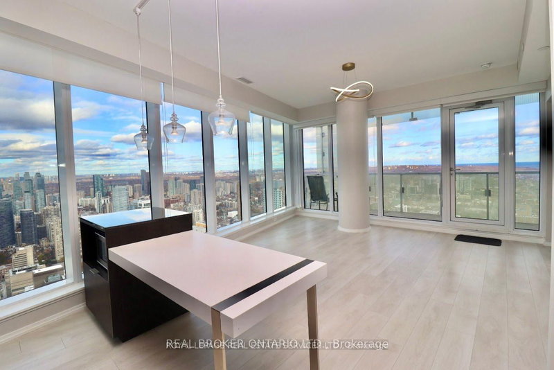 5902 - 197 Yonge St, Toronto, M5B 1M4 | Image 3