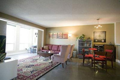 Unit 1603 — 25 Grenville St, Toronto - Bay Street Corridor image-0-2