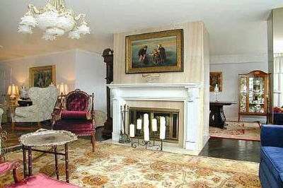 Unit 906 — 130 Carlton St, Toronto - Cabbagetown-South St. James Town image-0-1