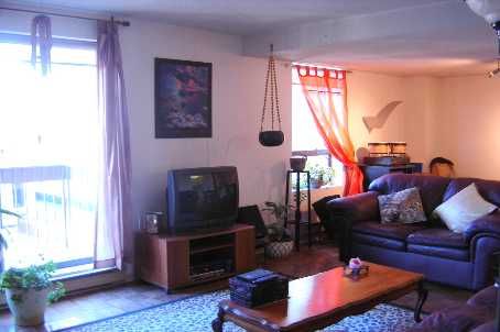 605 - 19 Dundonald St, Toronto, M4Y1K3 | Image 2