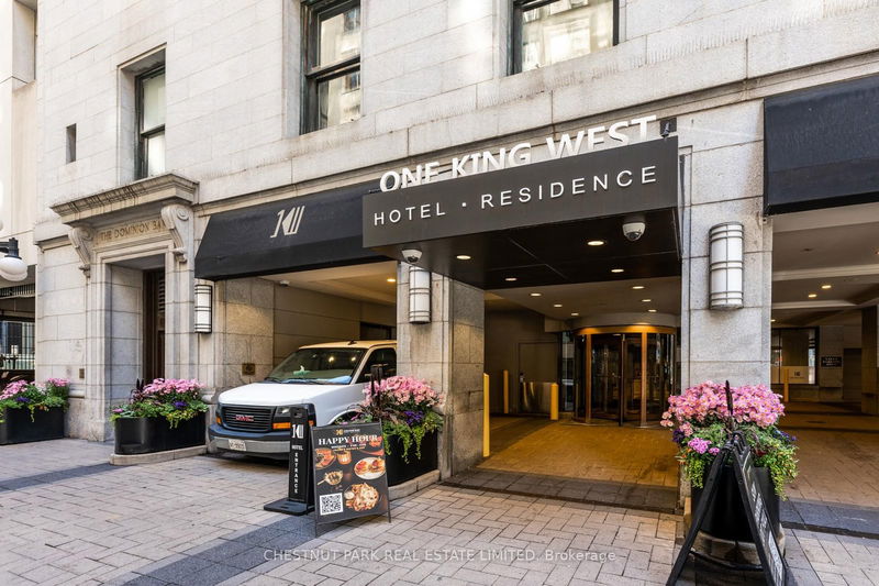 home for sale on 2902-1 King Street W