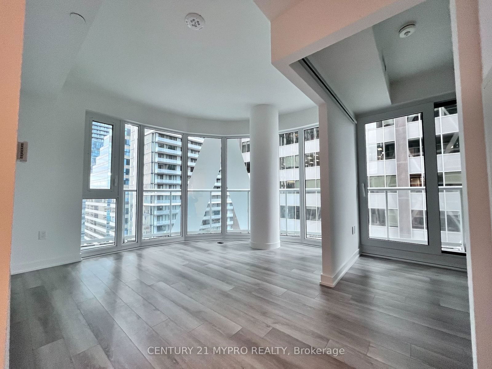 Condo leased at 1528-230 Simcoe Street, Toronto, Kensington-Chinatown, M5T 1T4 - MLS: C11546819