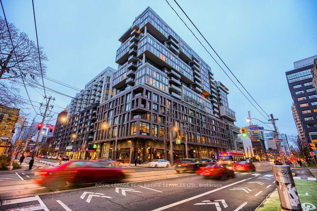 1301 - 111 Bathurst Street