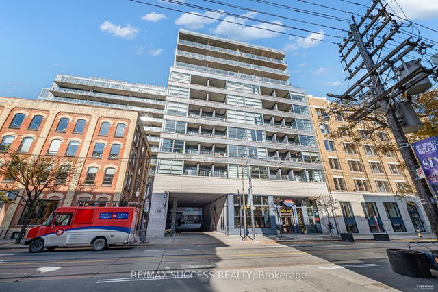 1005 - 478 King Street