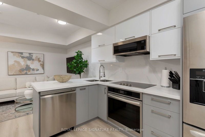 Th 111 - 59 East Liberty St, Toronto, M6K 3R1 | Image 3
