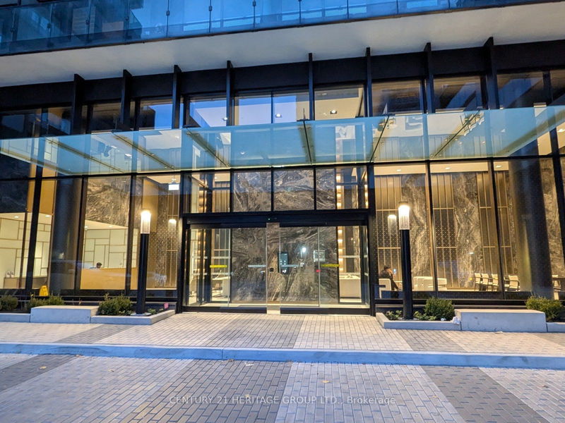 home for lease on 2308-127 Broadway Avenue
