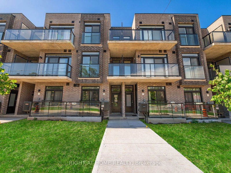home for lease on 5-262 Finch Avenue E