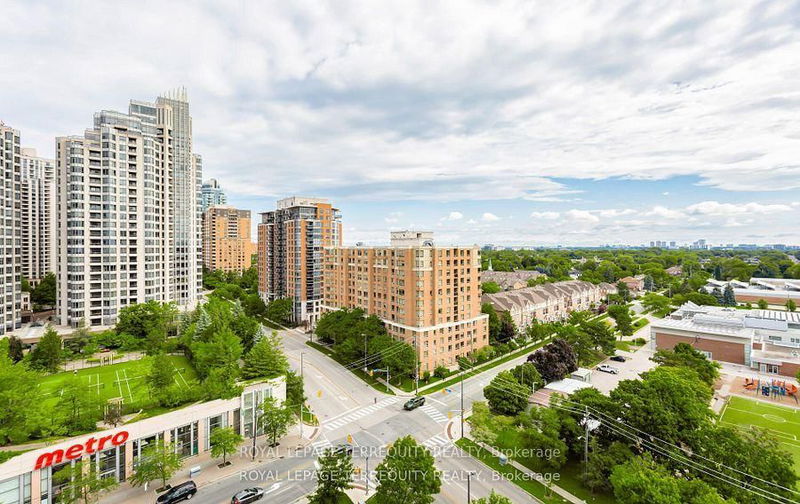 home for sale on 1408-8 Mckee Avenue