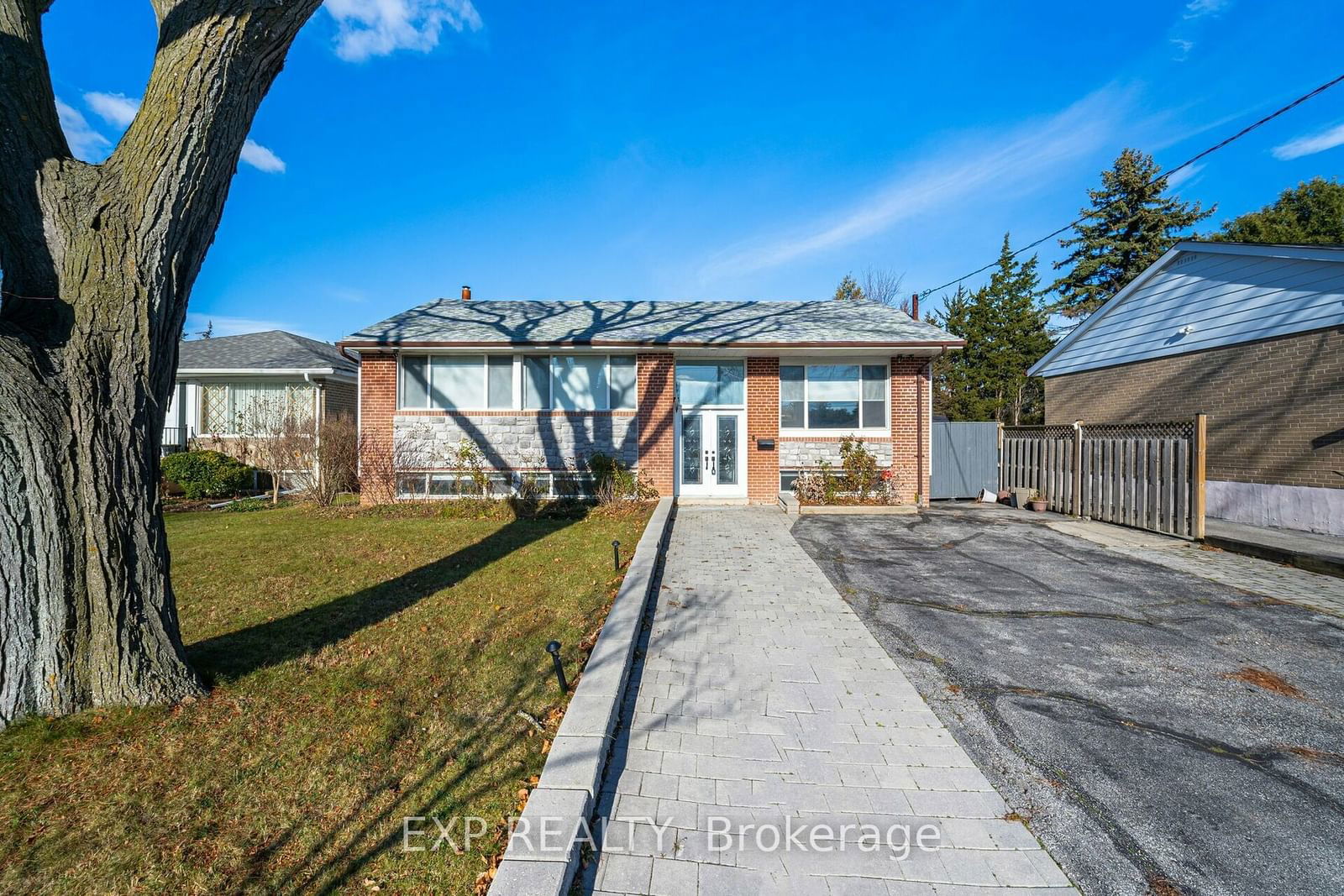 Detached House sold at 108 Lynedock Crescent, Toronto, Parkwoods-Donalda, M3A 2B1 - MLS: C11881581