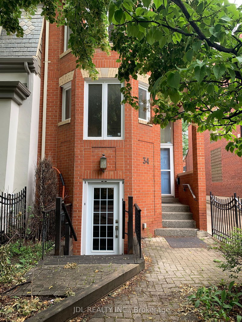 home for lease on 34 shaftesbury Avenue