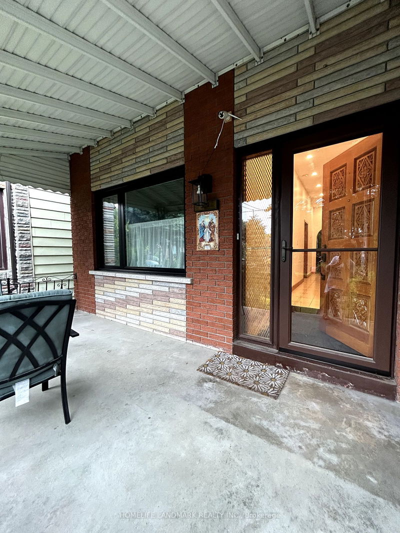 home for lease on 34 Ulster, 1BR Main FL Street