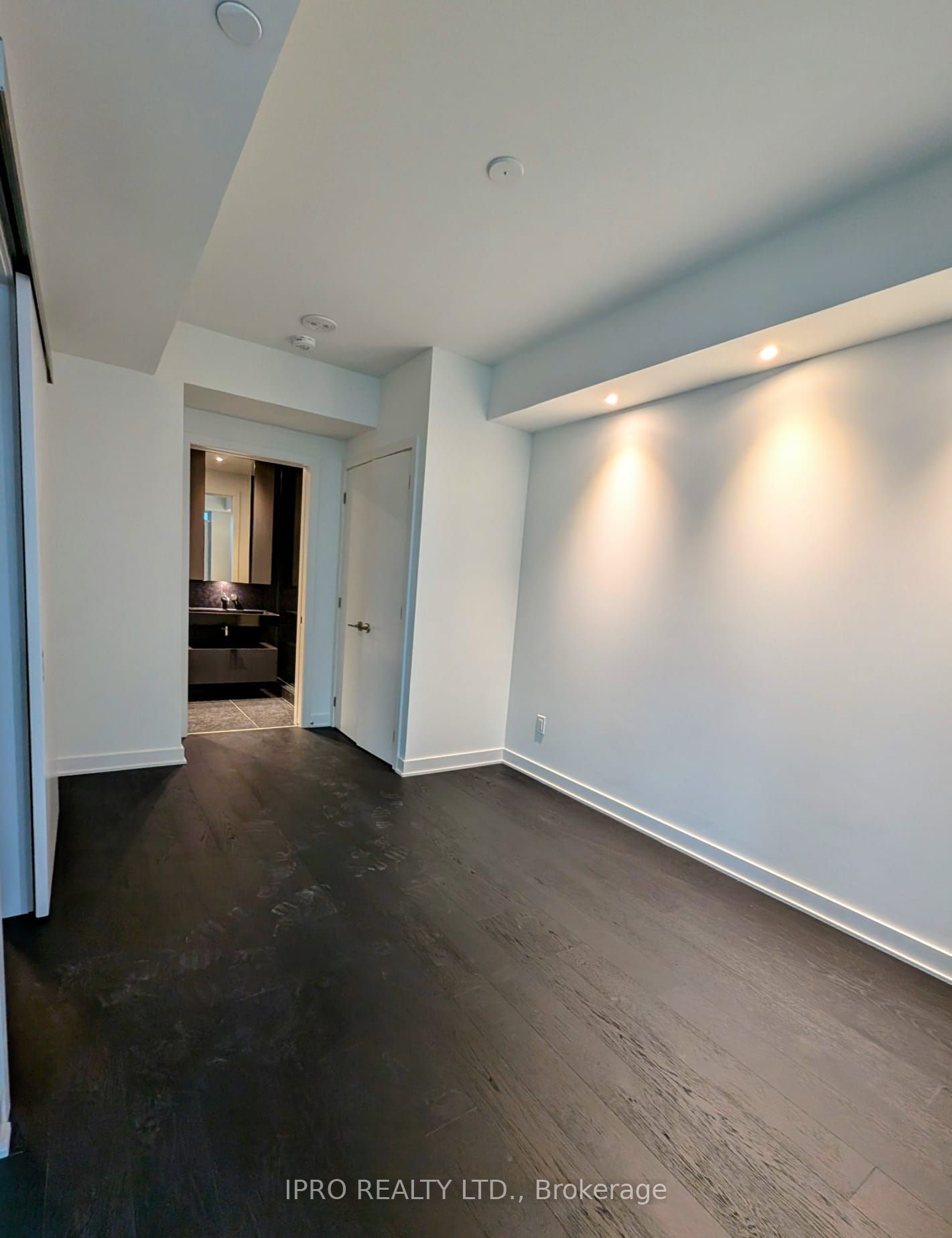 Condo leased at 1707-11 Yorkville Avenue, Toronto, Annex, M4W 1L2 - MLS: C11882753