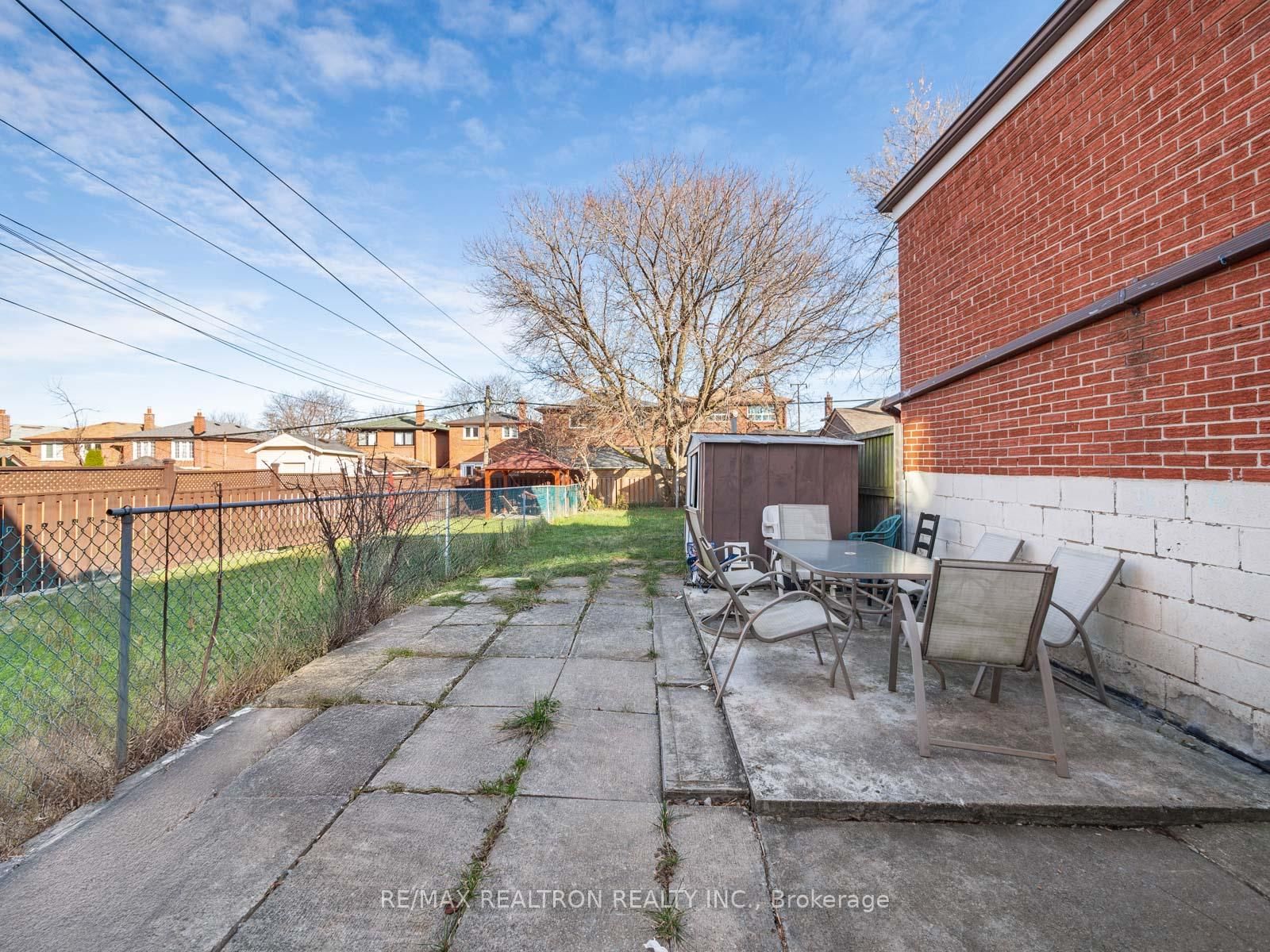 Listing Image 6