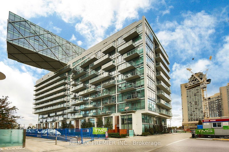 29 Queens Quay E #421, Toronto, Ontario (MLS C11883048)