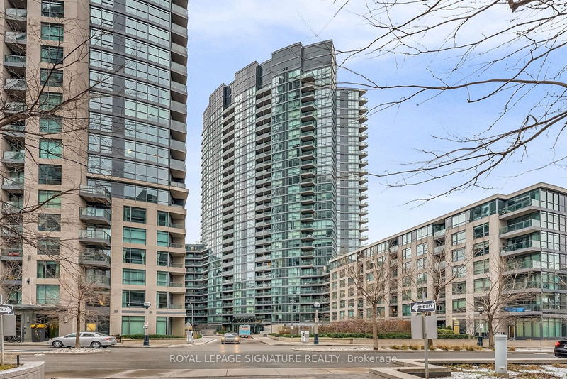 231 Fort York Blvd #1701, Toronto, Ontario (MLS C11883637)