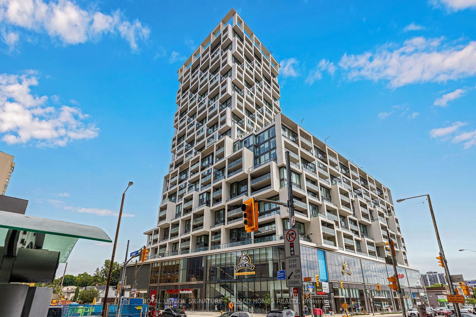 Condo sold at 702-5 Soudan Avenue, Toronto, Mount Pleasant West, M4S 0B1 - MLS: C11883925