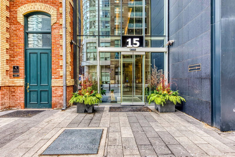 PH03 - 15 Grenville St, Toronto, M4Y 0B9 | Image 2