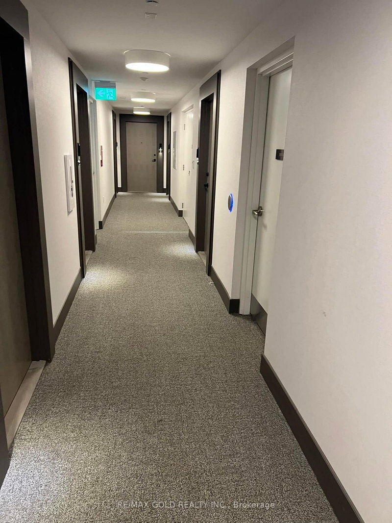 Room1