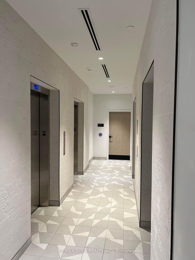 Room2