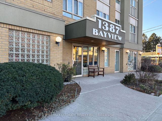 402 - 1387 Bayview Avenue