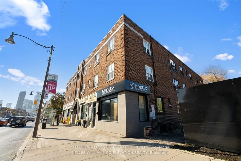 Semi-Detached House leased at 16-2676 Yonge Street, Toronto, Lawrence Park South, M4N 2H7 - MLS: C11889745