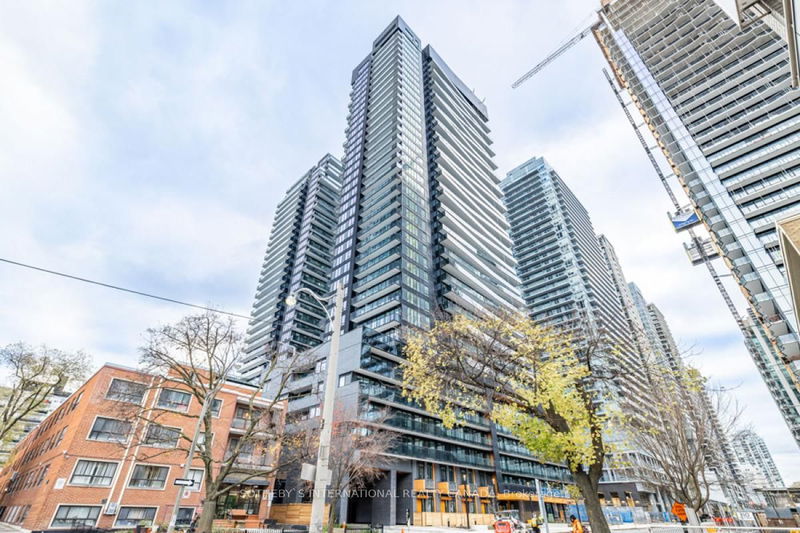 home for lease on 1207-117 Broadway Avenue