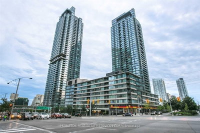 Unit 3903 — 15 Fort York Boulevard — photo 3