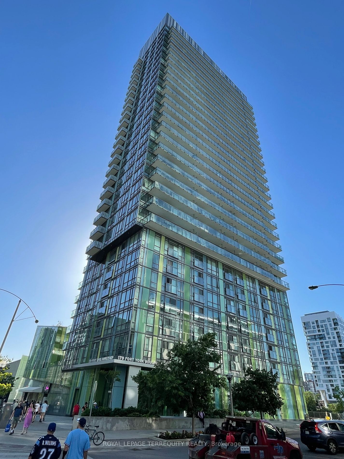 Condo for lease at 203-170 Fort York Boulevard, Toronto, Waterfront Communities C1, M5V 0E6 - MLS: C11891578