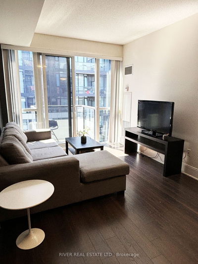 Unit 908 — 560 Front St, Toronto - Waterfront Communities C1 image-0-2