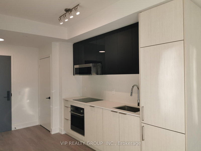 Room1