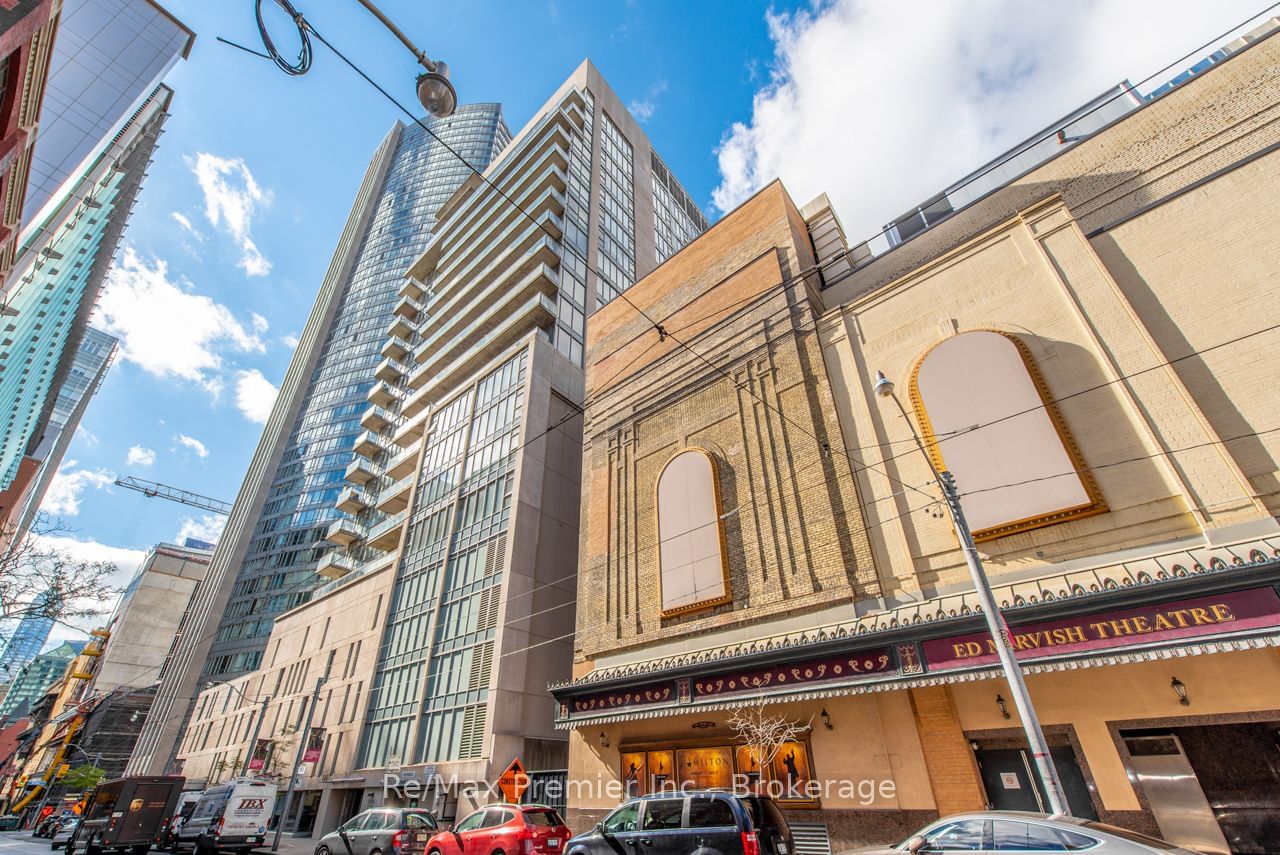 Condo leased at 705-220 Victoria Street, Toronto, Church-Yonge Corridor, M5B 2R6 - MLS: C11895537